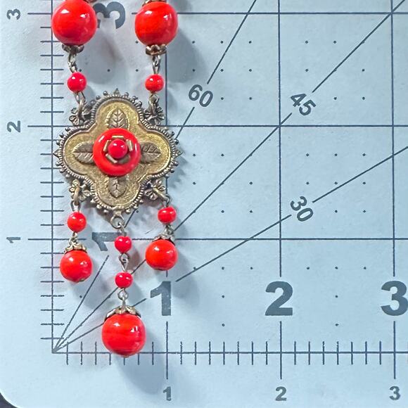 Antique Art Deco 1920s cherry red Czech glass beaded brass pendant necklace - Picture 8 of 8